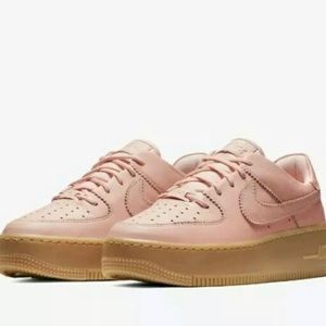 Nike Air Force 1 Sage Low pink coral gum bottom